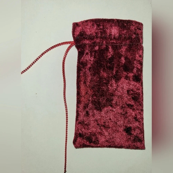 Burgundy pouch with red drawstring - Picture 1 of 4